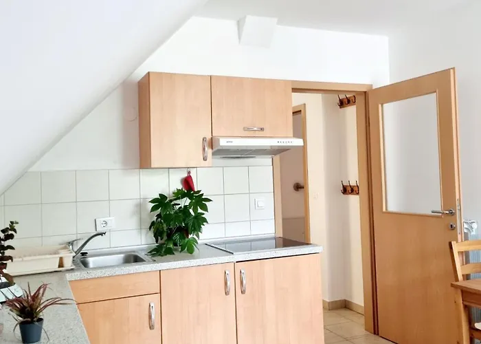 Apartmaji Pri Ticelnu